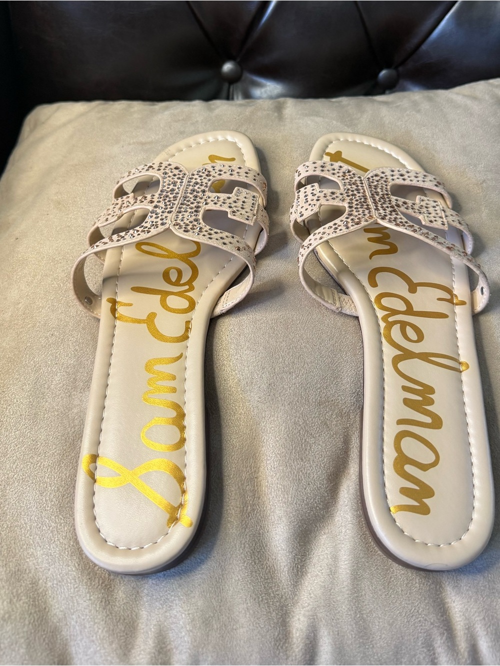 NWOT Sam Edelman Bay Gem Rhinestone Slide Sandals Beige Pink Suede Size 10